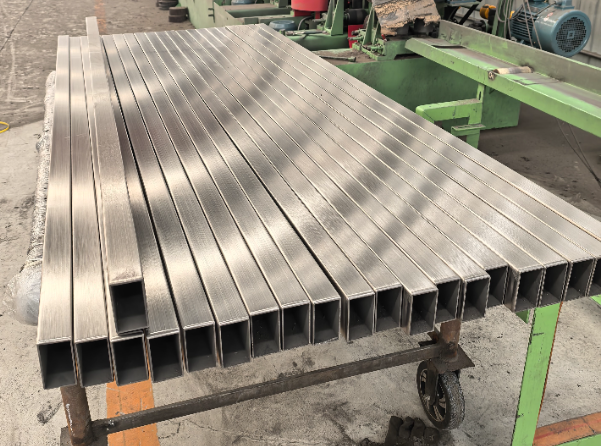 泸州建筑工程行业用不锈钢无缝钢管